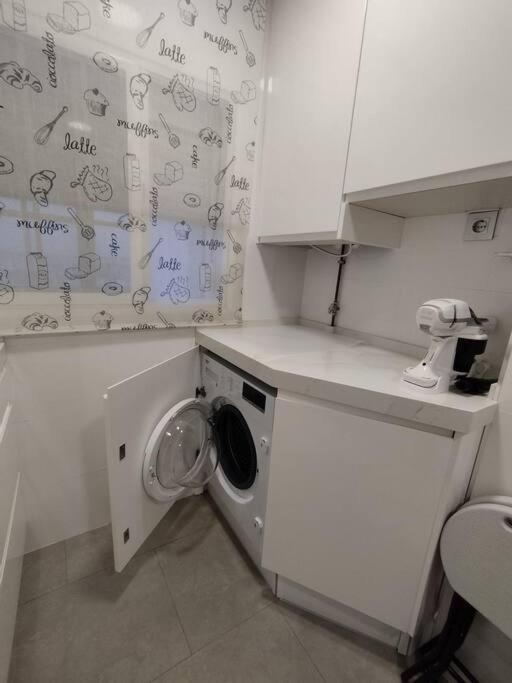 Apartamento En Jerez 3 Dormitorios Y 2 Banos Jerez de la Frontera Eksteriør billede